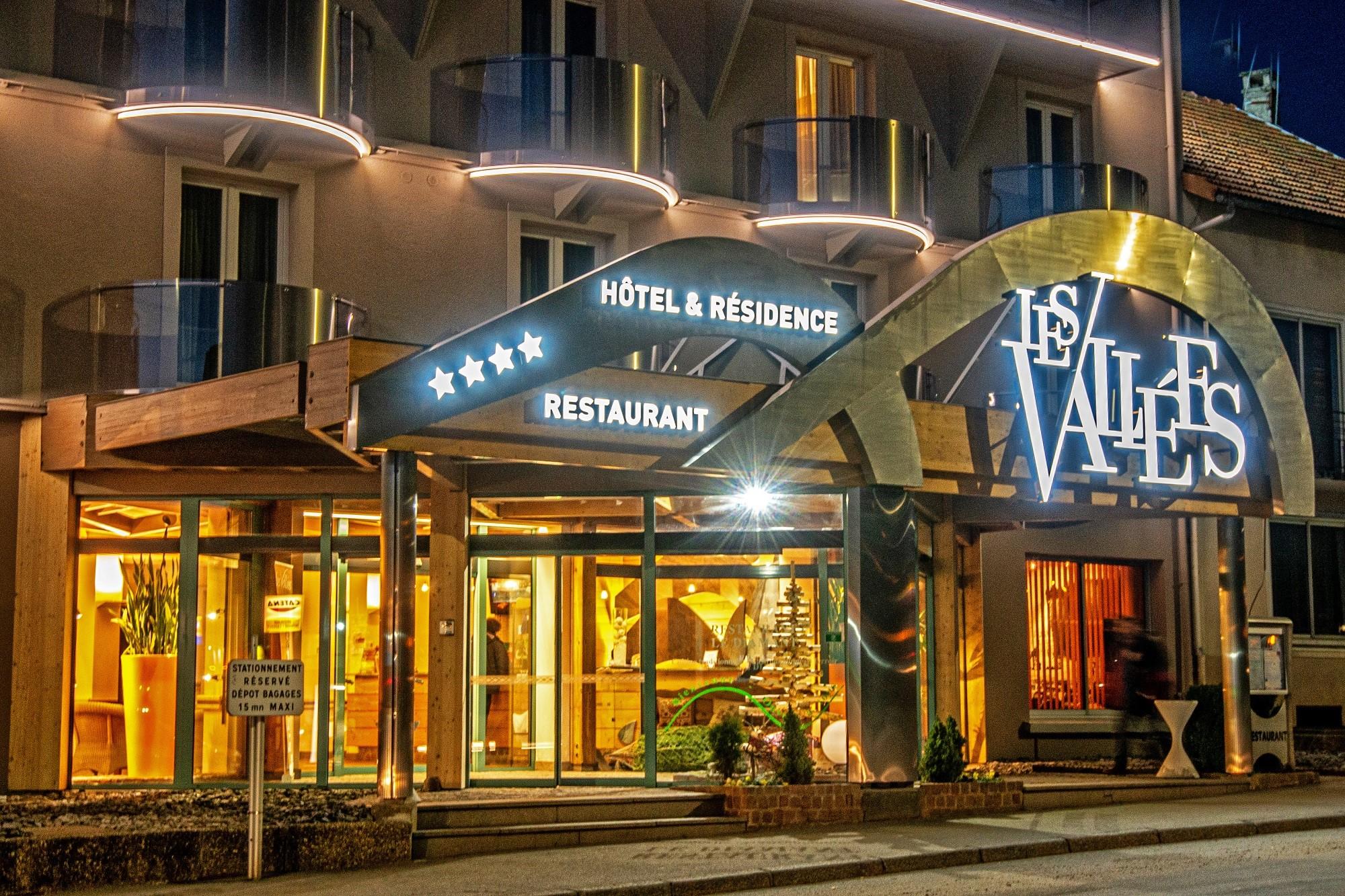 Hotel Les Vallees Labellemontagne Ла-Бресс Экстерьер фото