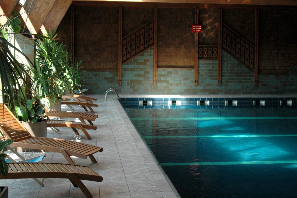 Hotel Les Vallees Labellemontagne Ла-Бресс Номер фото