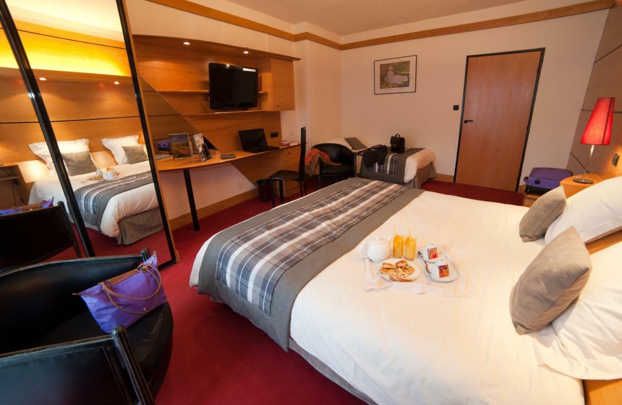 Hotel Les Vallees Labellemontagne Ла-Бресс Экстерьер фото